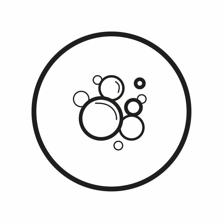 Natural and vegan dog shampoo made for sensitive skin and all dog breeds. Order now, quick shipment. Hondenshampoo kopen? Goedkoop en duurzaam. Bekijk snel onze shampoo voor de hond met een gevoelige huid. natuurlijk en vegan formule